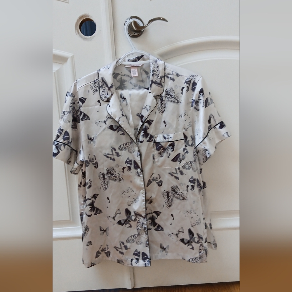 Butterfly Print Pajama Top